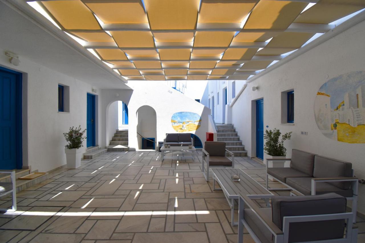Ayeri Hotel Páros Buitenkant foto