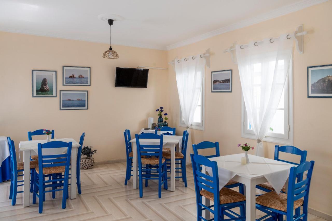 Ayeri Hotel Páros Buitenkant foto