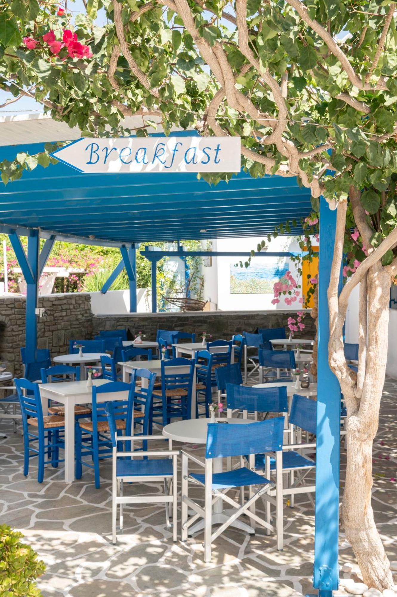 Ayeri Hotel Páros Buitenkant foto